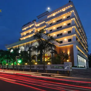 Seashore Residency Kodungallur